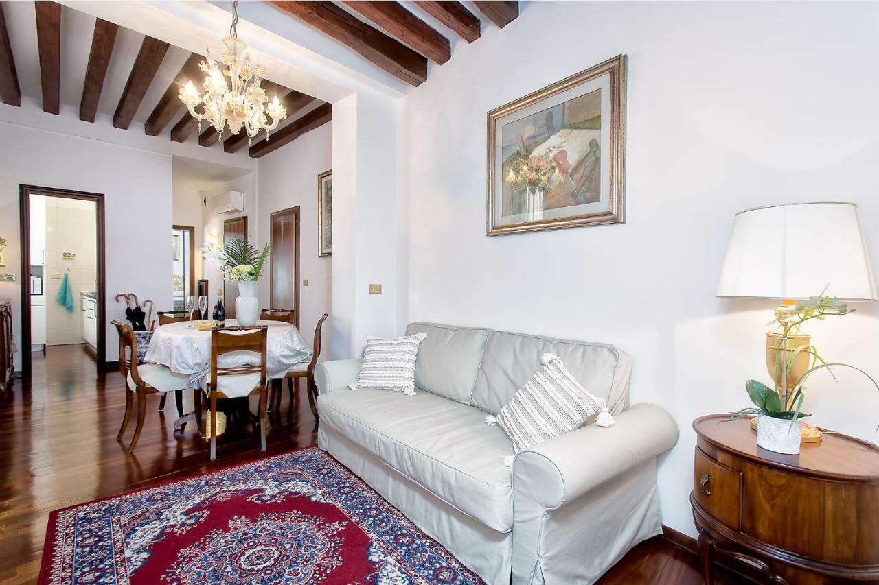Residenza Calle Larga San Marco Венеция Екстериор снимка